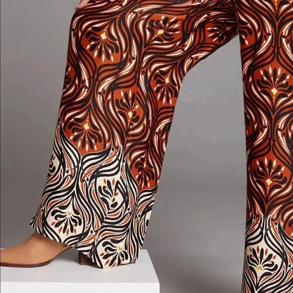 Anthropologie | Breezy Printed Straight Pants Colour:  BROWN MOTIF - Picture 5 of 6